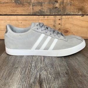 Adidas Sneaker